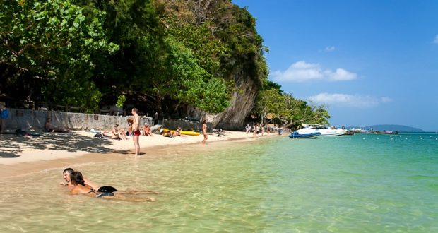 Thailand: Krabi Beach